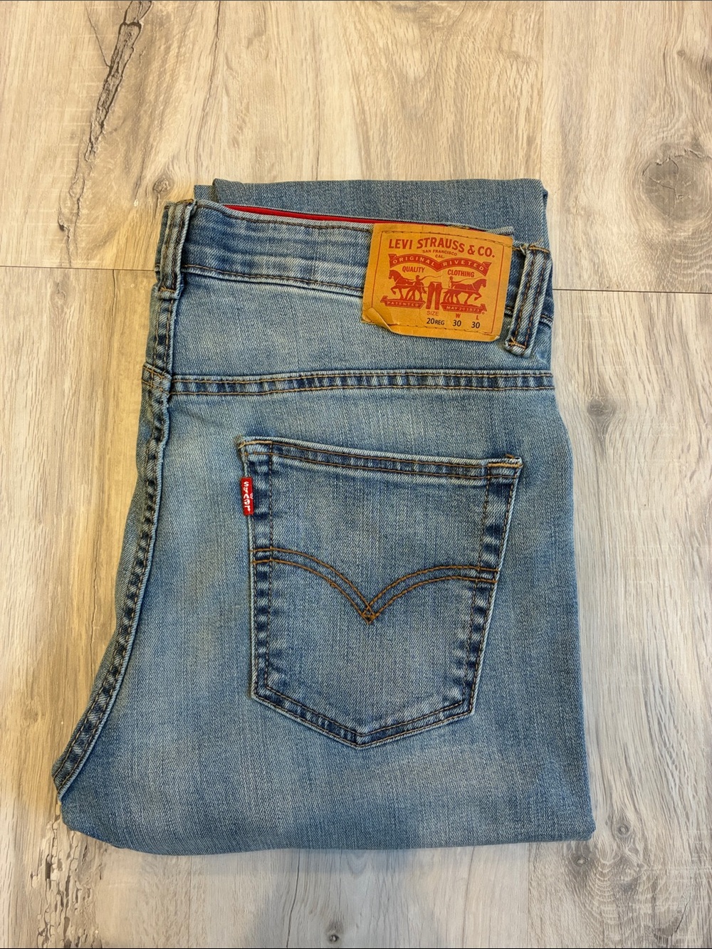 Levi's Men’s Slim Straight Jeans - Light Blue Denim with Tan Patch 30x30